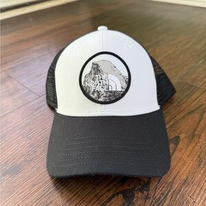 Northface hat new